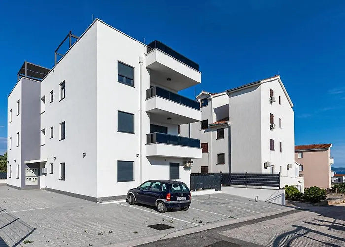 Stunning In Okrug Gornji Apartmán *